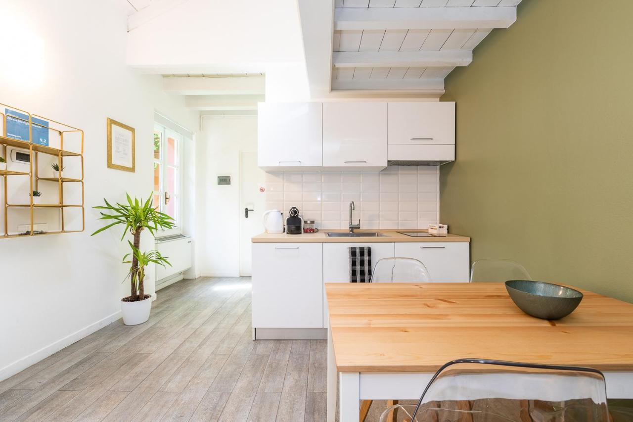 Milan Stay - Alzaia Naviglio Grande エクステリア 写真